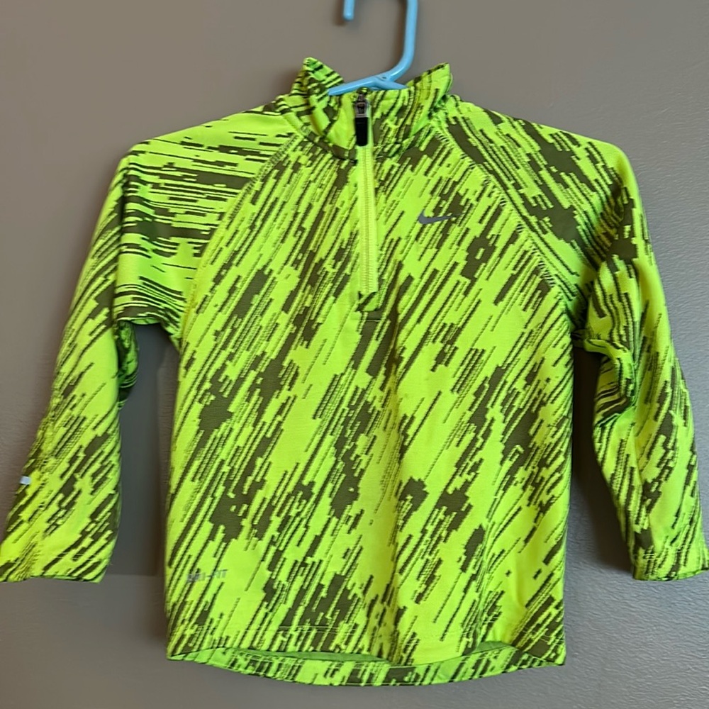 Nike half zip dry fit